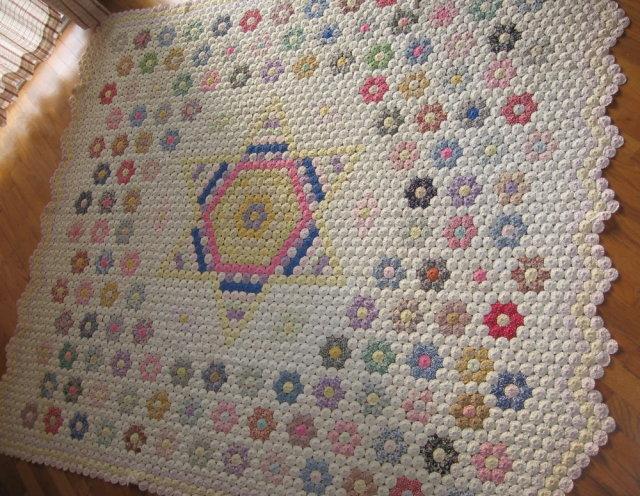 Antique Quilt ~ YO-YO Hand Stitched Antique Quilt - textile