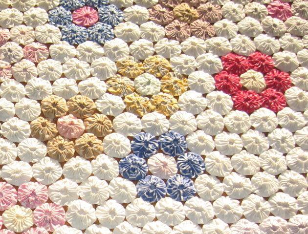 Antique Quilt ~ YO-YO Hand Stitched Antique Quilt - textile