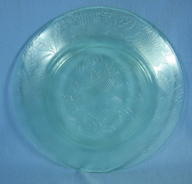 DOGWOOD Green Vaseline Glass Plate - Macbeth Evans Depression Era Plate