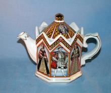 English SADLER King Henry VIII and His Six Wives Porcelain Tea Pot