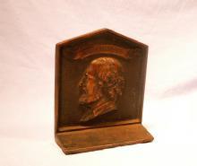 SHAKESPEARE Cast Iron Bookend - Metalware