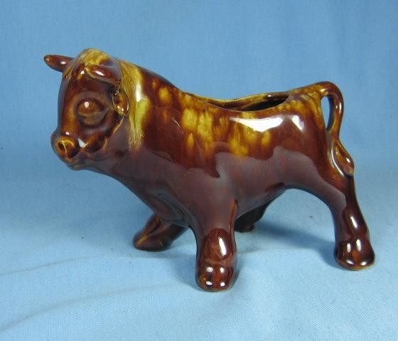 Yellow ware COW Planter - Vintage Pottery Porcelain