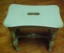 Green Stool Painted Knock Down - Furniture