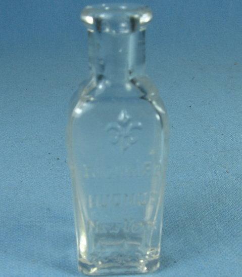RICHARD HUDNUT New York - Vintage Miniature Perfume Bottle