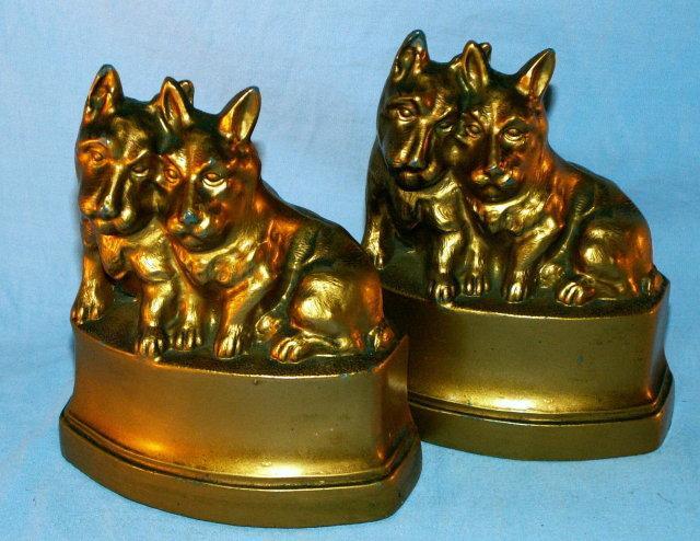 Nuart SCOTTIE PAIR Gold Finished Bookends - Metalware