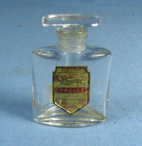CONQUEST Perfume Bottle - Vintage miniature Blown Glass