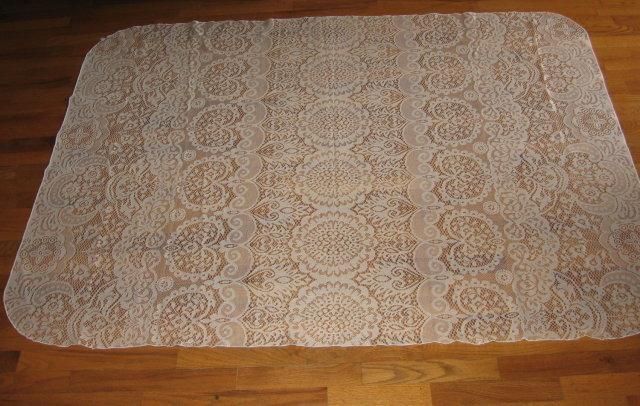 Fancy LACE Tablecloth 68 x 50 inch Ecru - Fancy LACE Tablecloth 68 x 50 inch Ecru - Vintage textile