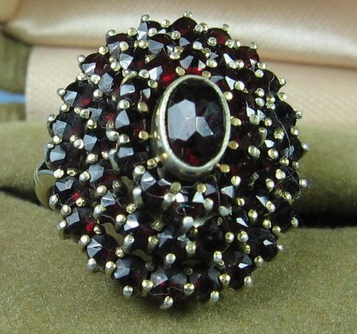 Bohemian GARNET Ring - Classy Antique Fine Jewelry