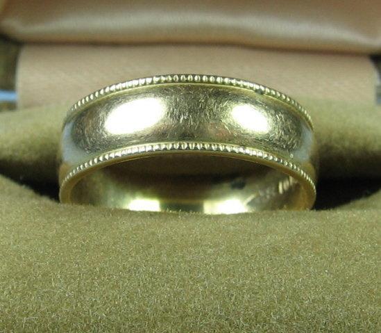 10k Yellow Gold Wedding Band - Antique Fine Jewelry