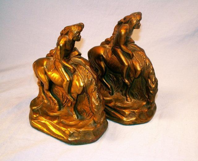 SEARCHING INDIAN Cast Metal Bookends - Metalware