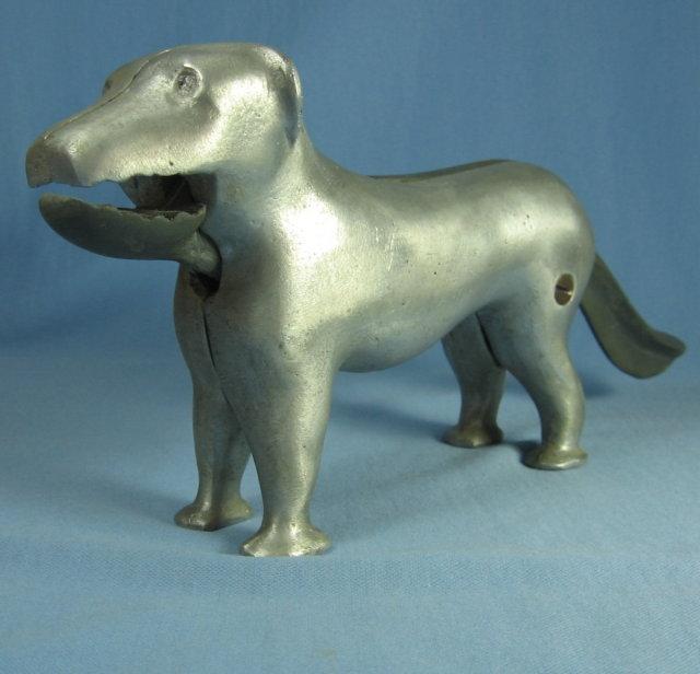 DOG Nut Cracker - Vinate Cast Aluminum & Iron Kitchen metalware