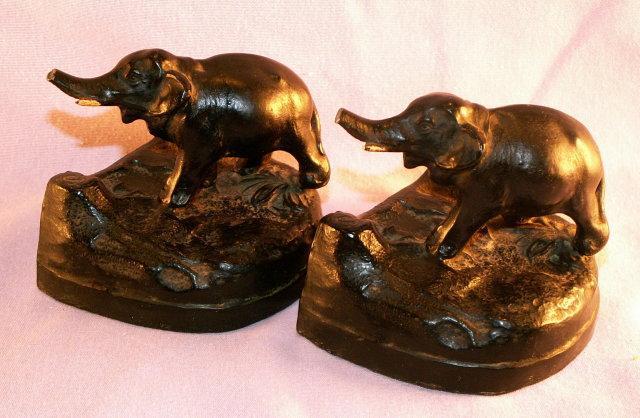 ELEPHANT Bookends - Metalware