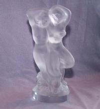 LALIQUE Frosted Crystal COUPLES Paperweight - Works of Art