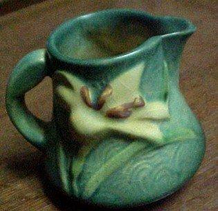 Roseville Zephyr Lily - Porcelain/Fine Pottery