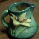 Roseville Zephyr Lily - Porcelain/Fine Pottery