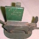 Mule Cigarette Dispenser Kik Inn - Tobacciana