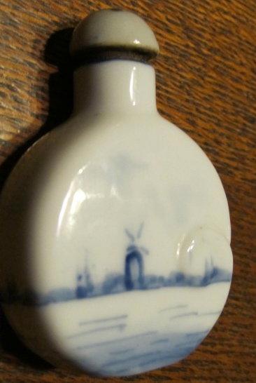 Old Dutch Snuff Bottle - Tobacco