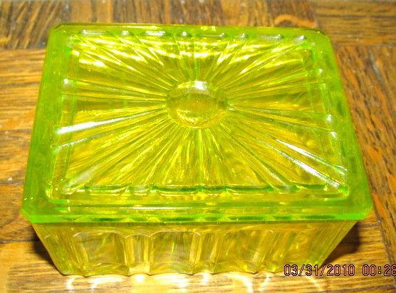 Vaseline Uranium Knife Rest - Glass