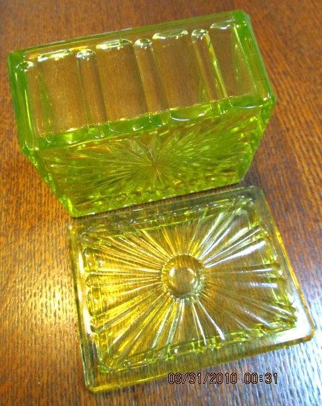 Vaseline Uranium Knife Rest - Glass