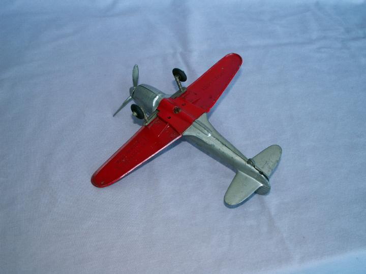 HUBLEY P-40 Airplane - Toys