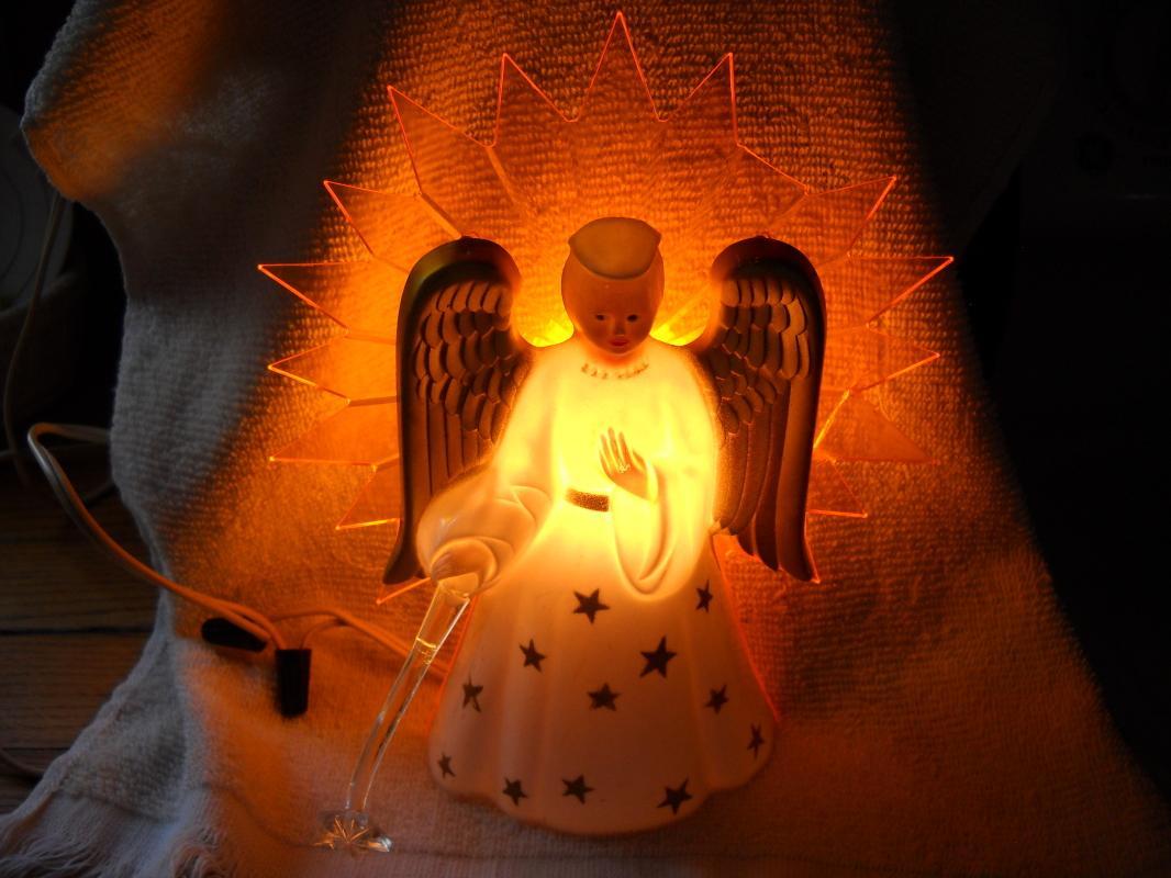 Vintage light up Christmas Angel