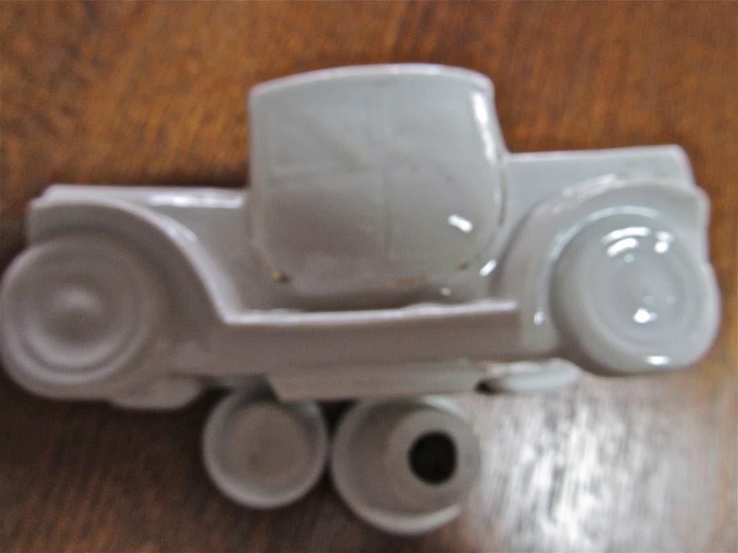 Inkwell Ink Well Pounce Pot Old Truck - fine porcelain