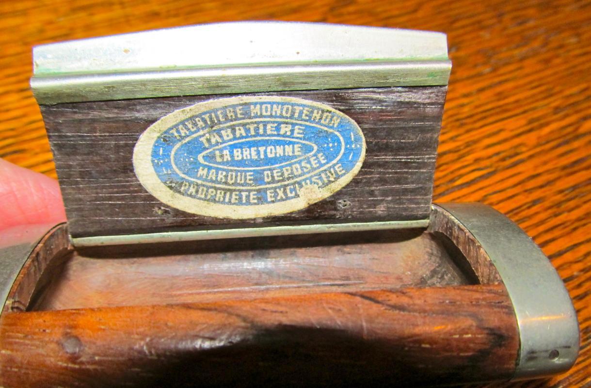 TABATIERE LA BRETONNE SNUFF BOX - Tobacciana