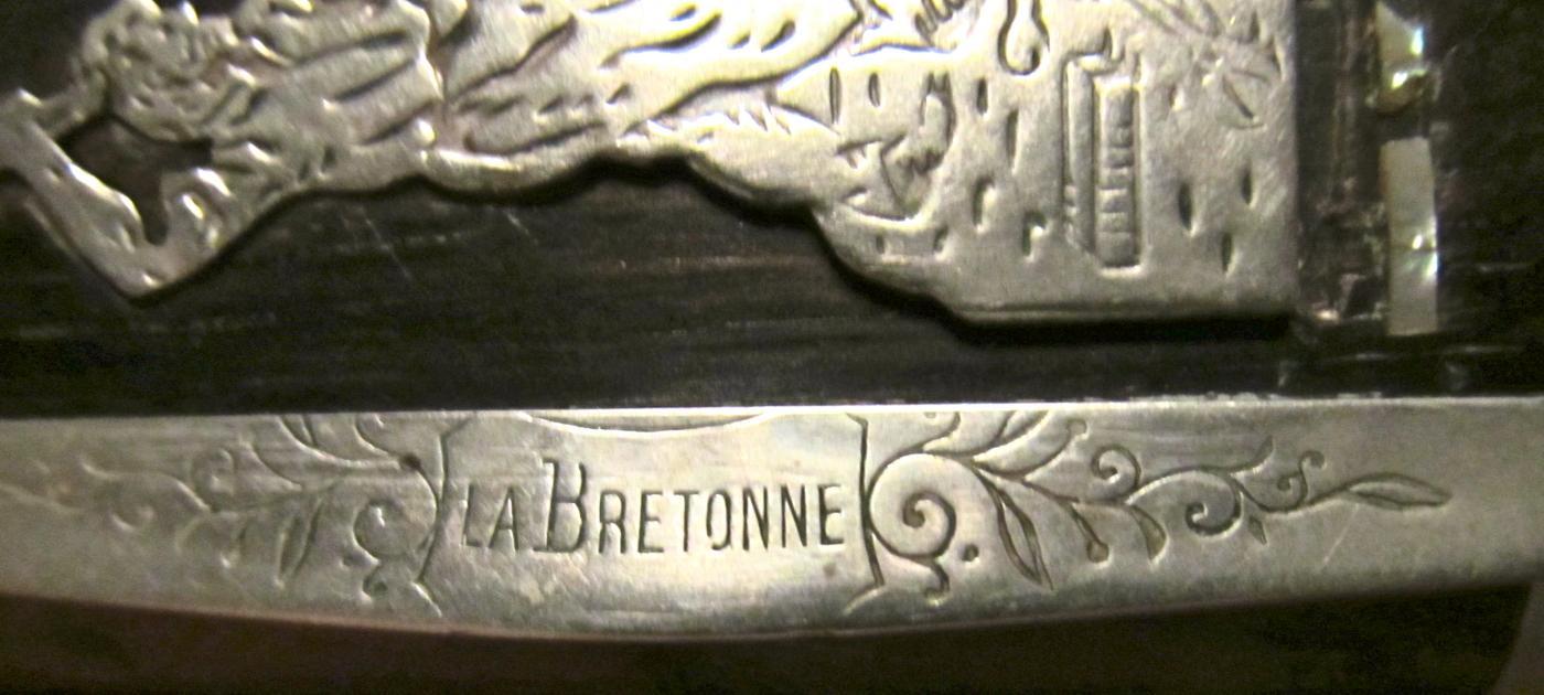 TABATIERE LA BRETONNE SNUFF BOX - Tobacciana