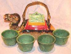 Porcelain CAMEL TEAPOT w/ 4 Cups Set