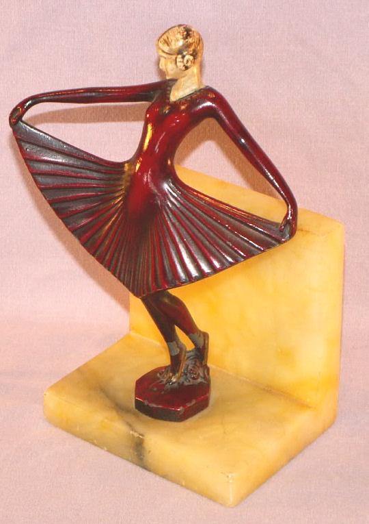 One PRETTY IN PLEATS Gray Metal Bookend - Metalware