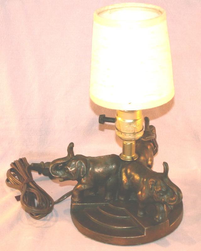 3 Elephant Design Table Lamp - Fine Art & Lamps
