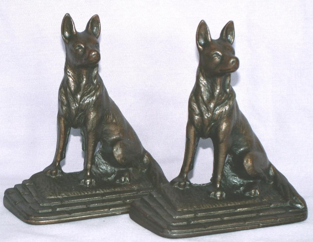 Cast Iron GERMAN SHEPHERD Bookends - Metalware
