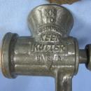 Keen Kuttery GRINDER #10 - Antique Kitchen Cast Iron Metalware