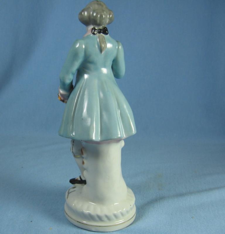 Occupied Japan Colonial Figurine - Vintage Porcelain