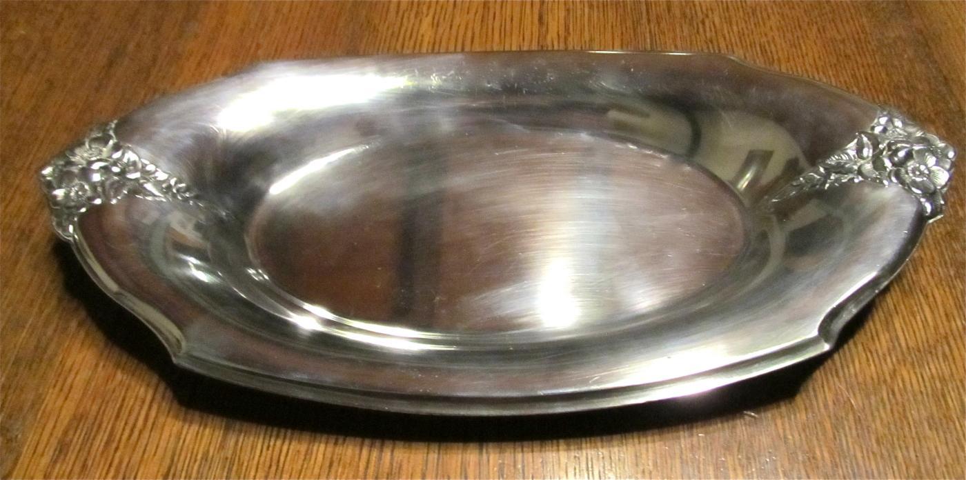 WILCOX Silver Server - Silver
