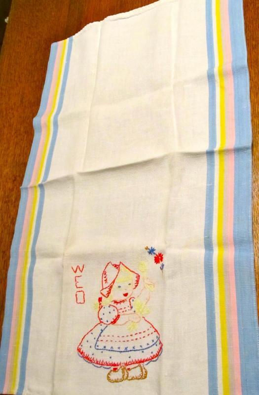 Dutch Embroidery Days of the Week Towels - Textiles