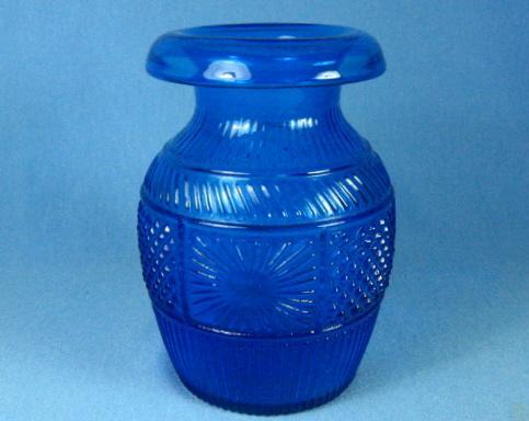 Vintage PAIRPOINT Peacock Blue Glass Vase