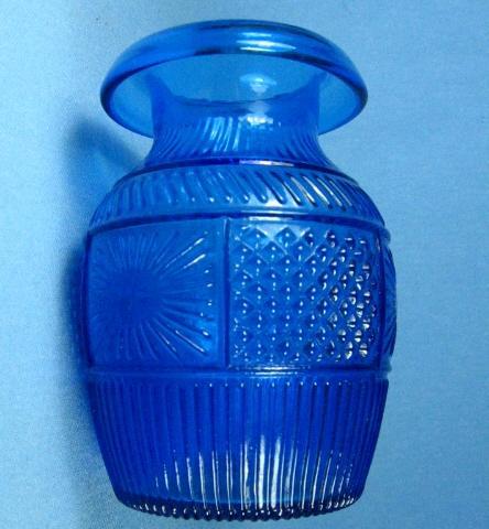 Vintage PAIRPOINT Peacock Blue Glass Vase