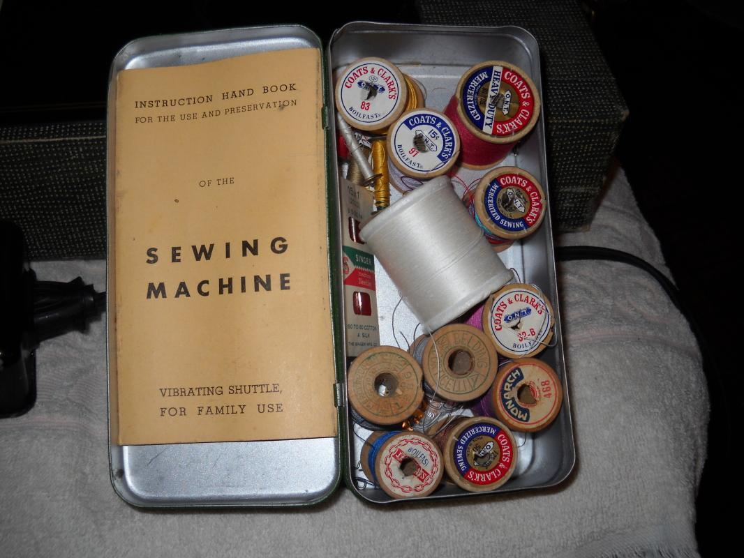 Vintage MORSE sewing machine