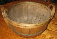 Rare 1/2 Bushel Oak GATHERING BASKET - Antique Field Harvest Basket