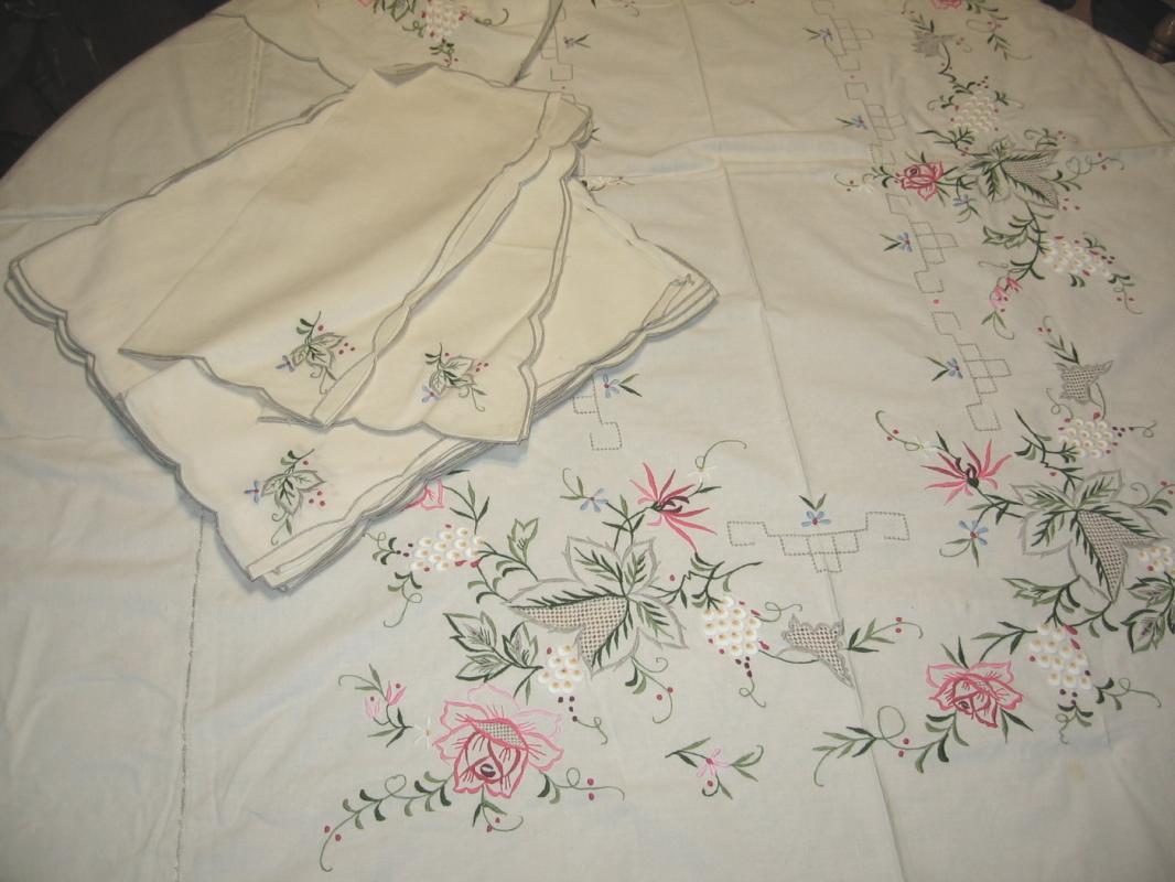 Irish Linen Embroidered Needlepoint Tablecloth and Matching Napkins - Vintage Textile