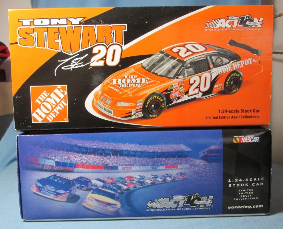 Limited edition nascar 1:24 Scale Die Cast Limited Edition NASCAR Car Replica TONY STEWART Adult Collectible Toy