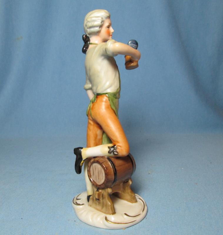 Goebel Brewmeister Figurine #FR29 - Vintage Bochmann Porcelain Figure
