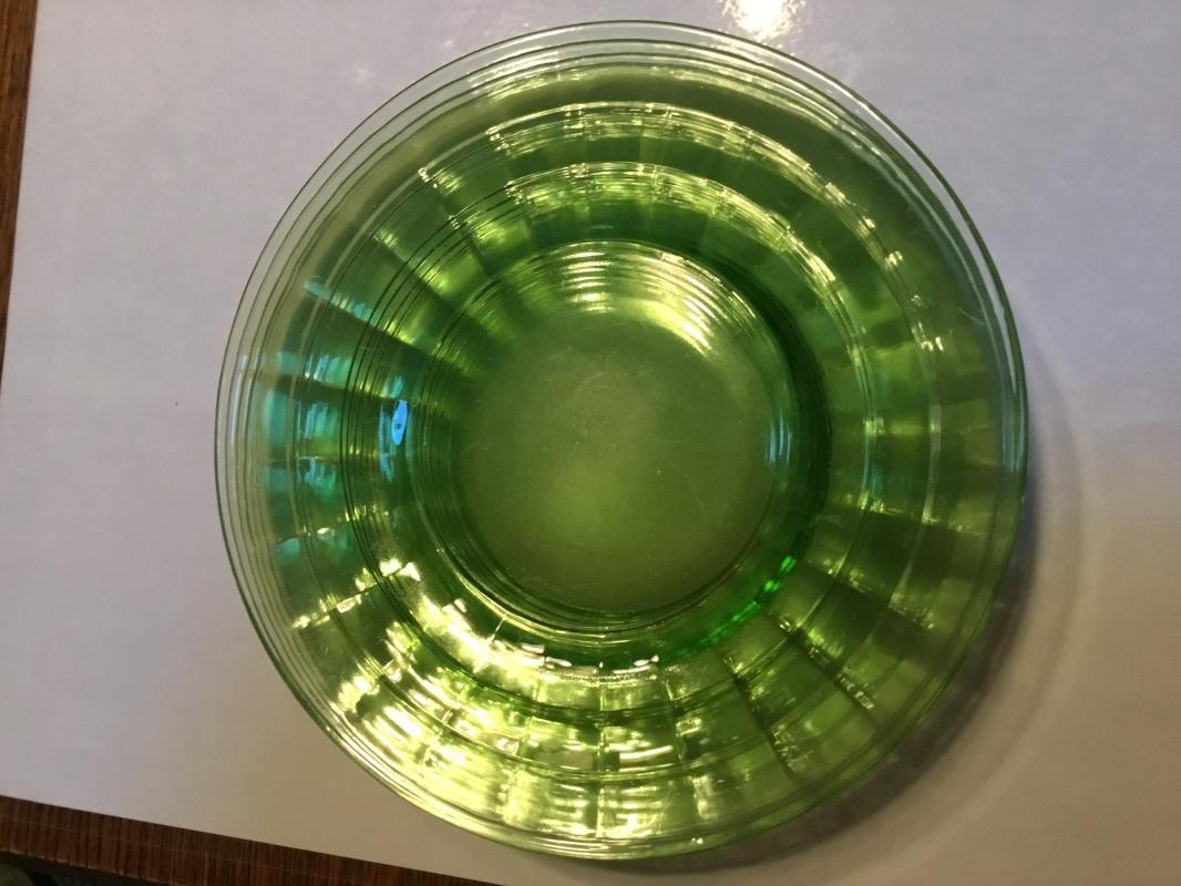 Vaseline Green Depression Plates (6) - Glass