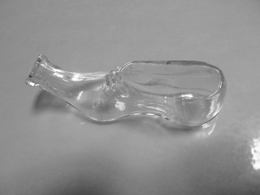 Figural Shoe Ink Well Inkwell - Glass