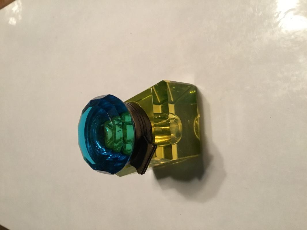 Vaseline Glass Diamond Electric Blue Lid Inkwell - Glass