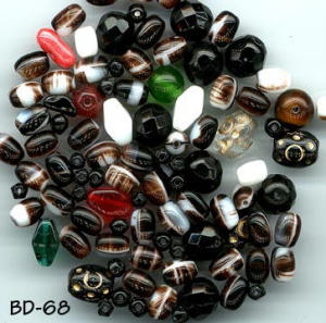 CZECH VINTAGE MULTICOLOR GLASS BEADS ASSORTME