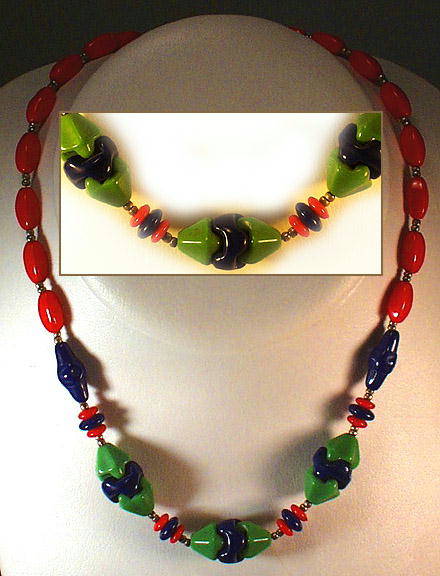 CZECH ART DECO INTERLOCK GLASS NECKLACE 1930