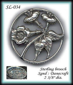VINTAGE DANECRAFT STERLING BROOCH