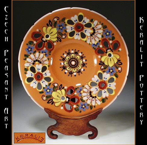CZECH PEASANT ART POTTERY PIERCED PLATE CP-15